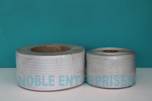 Strapping Roll